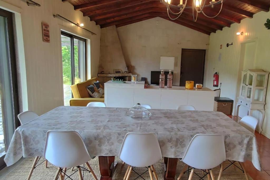 Pool House Au Coeur Du Geres A Rio Caldo Villa Kültér fotó