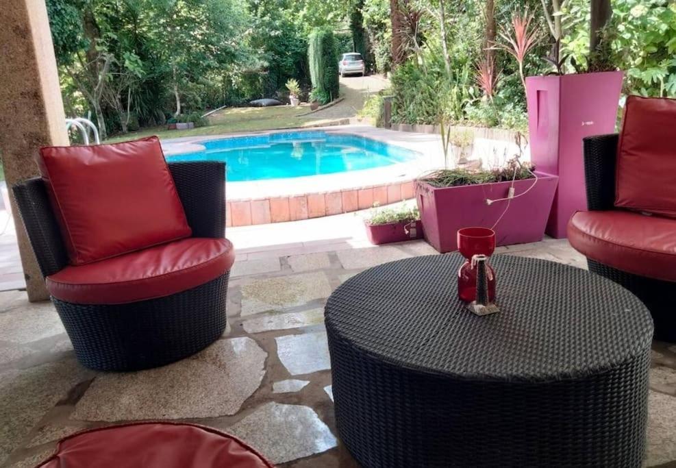 Pool House Au Coeur Du Geres A Rio Caldo Villa Kültér fotó